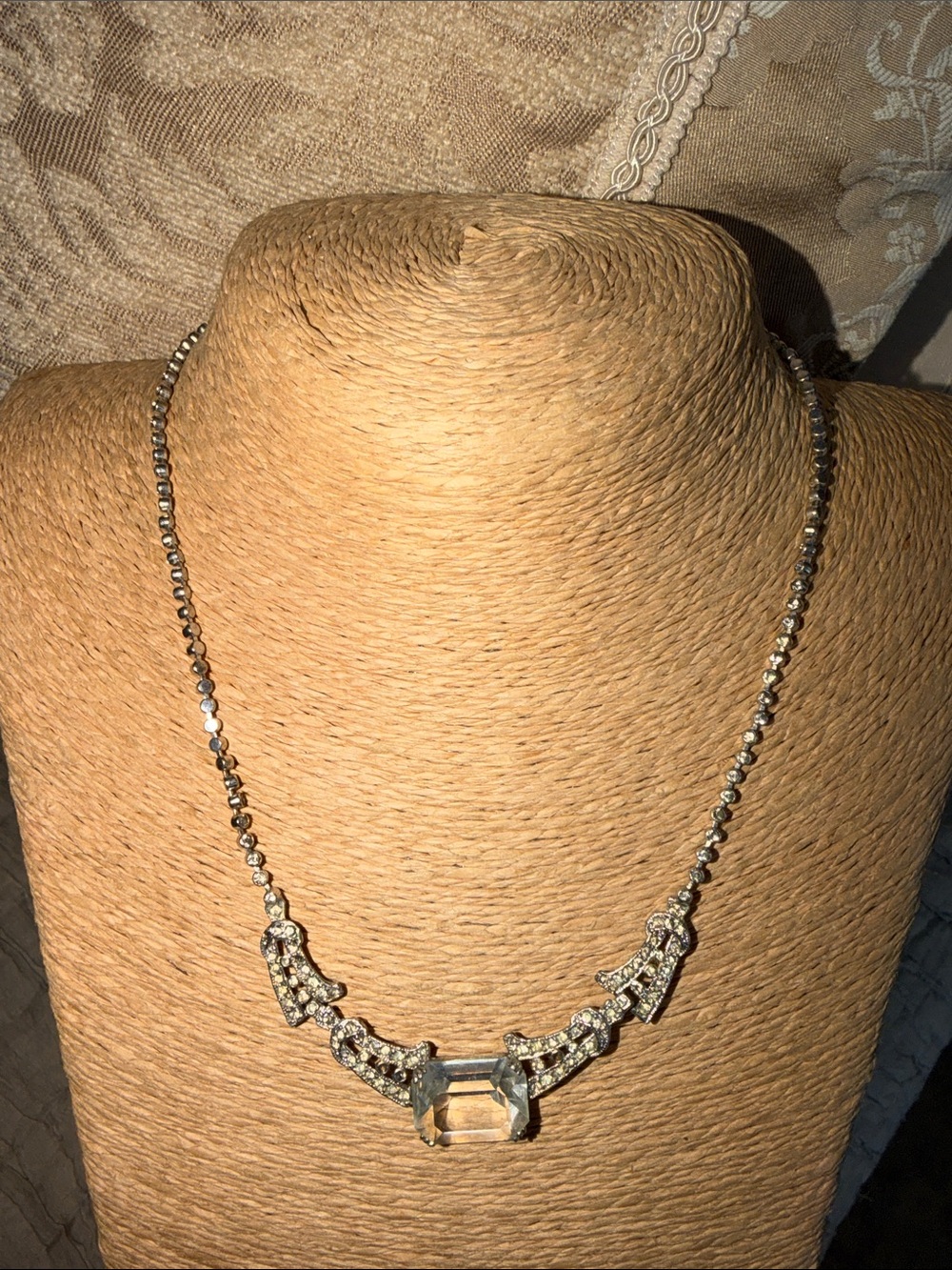 Vintage crystal necklace exquisite